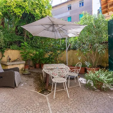 Pleasant With Garden Apartment *